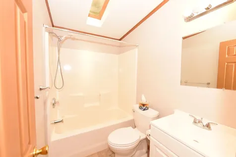 125 Goldfinch Lane Conway NH 03813