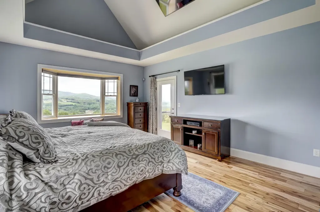 42 Carter Mountain Road New Hampton NH 03256