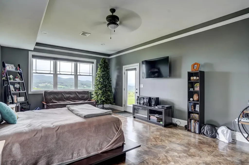 42 Carter Mountain Road New Hampton NH 03256