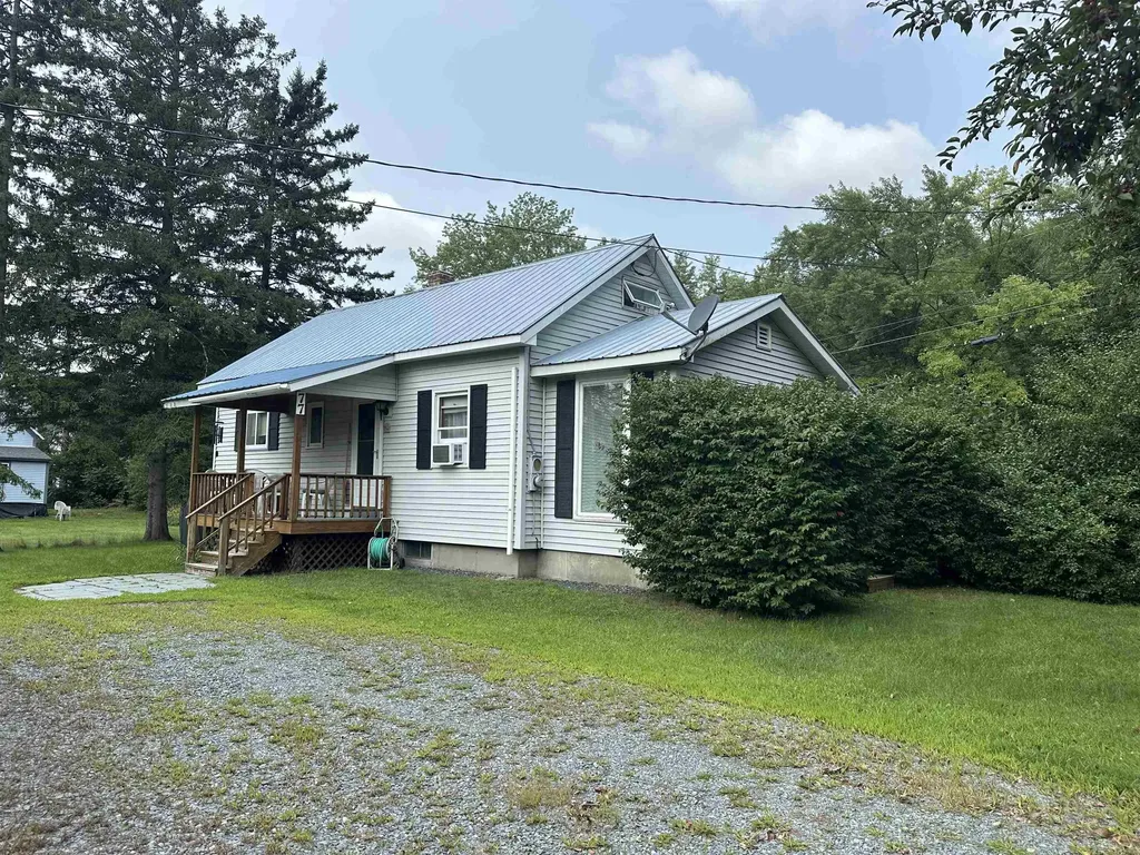 77 Wilcox Lane Fairlee VT 05045