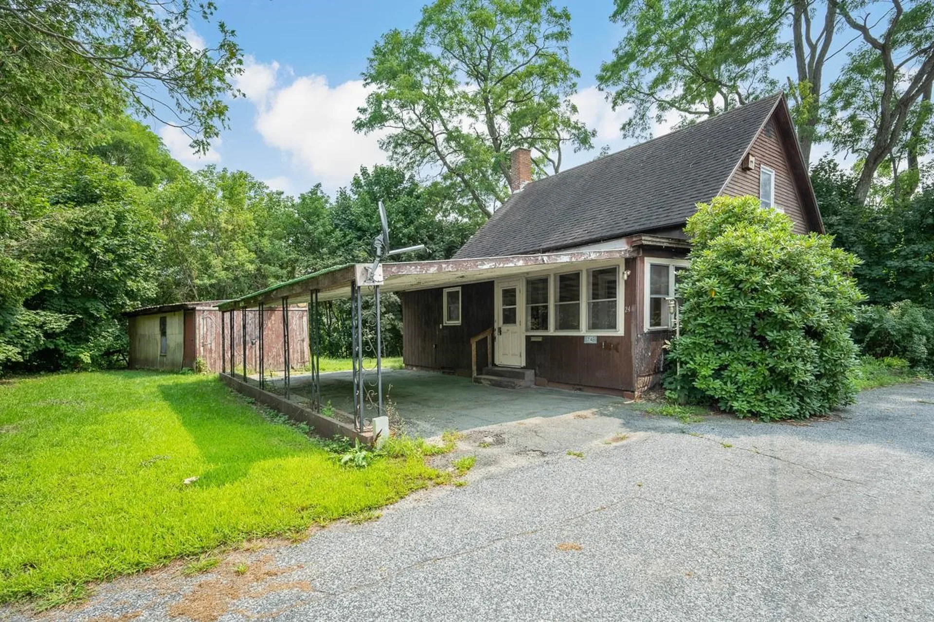 24 Fern Street Claremont NH 03743