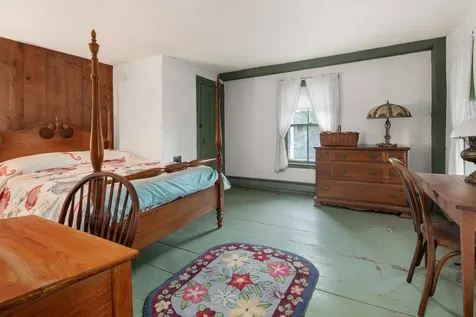 66 York Street York ME 03909