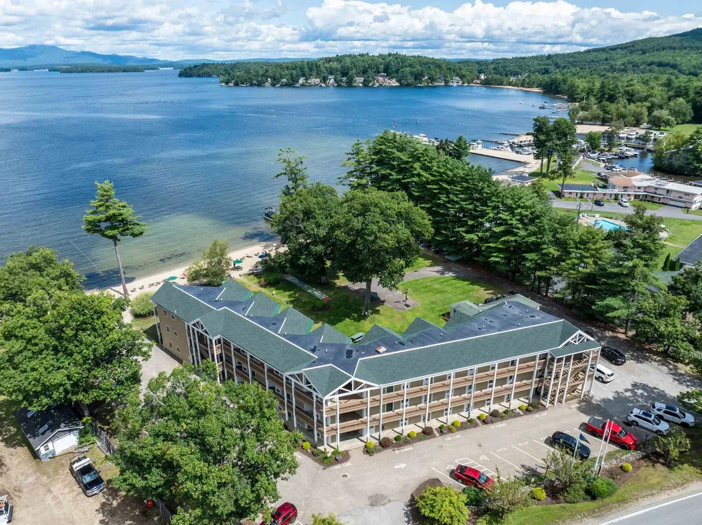 115 Weirs Road Gilford NH 03249