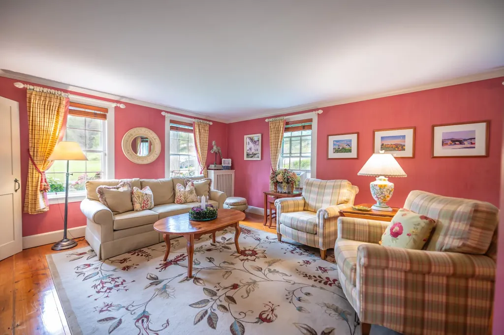 67 Castle Hill Road Wilmington VT 05363