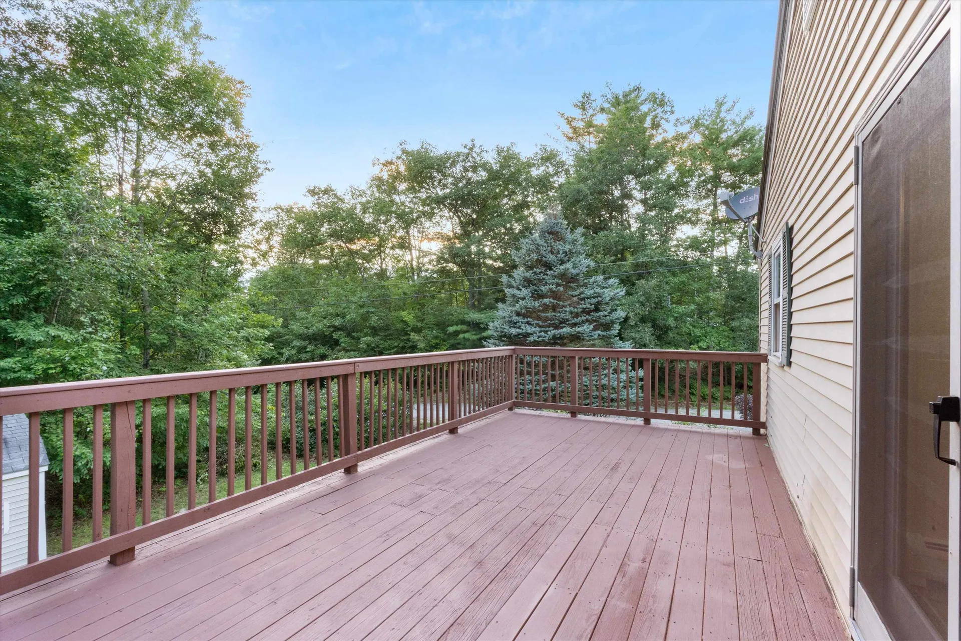 28 Hollings Drive Webster NH 03303