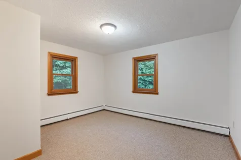 28 Hollings Drive Webster NH 03303