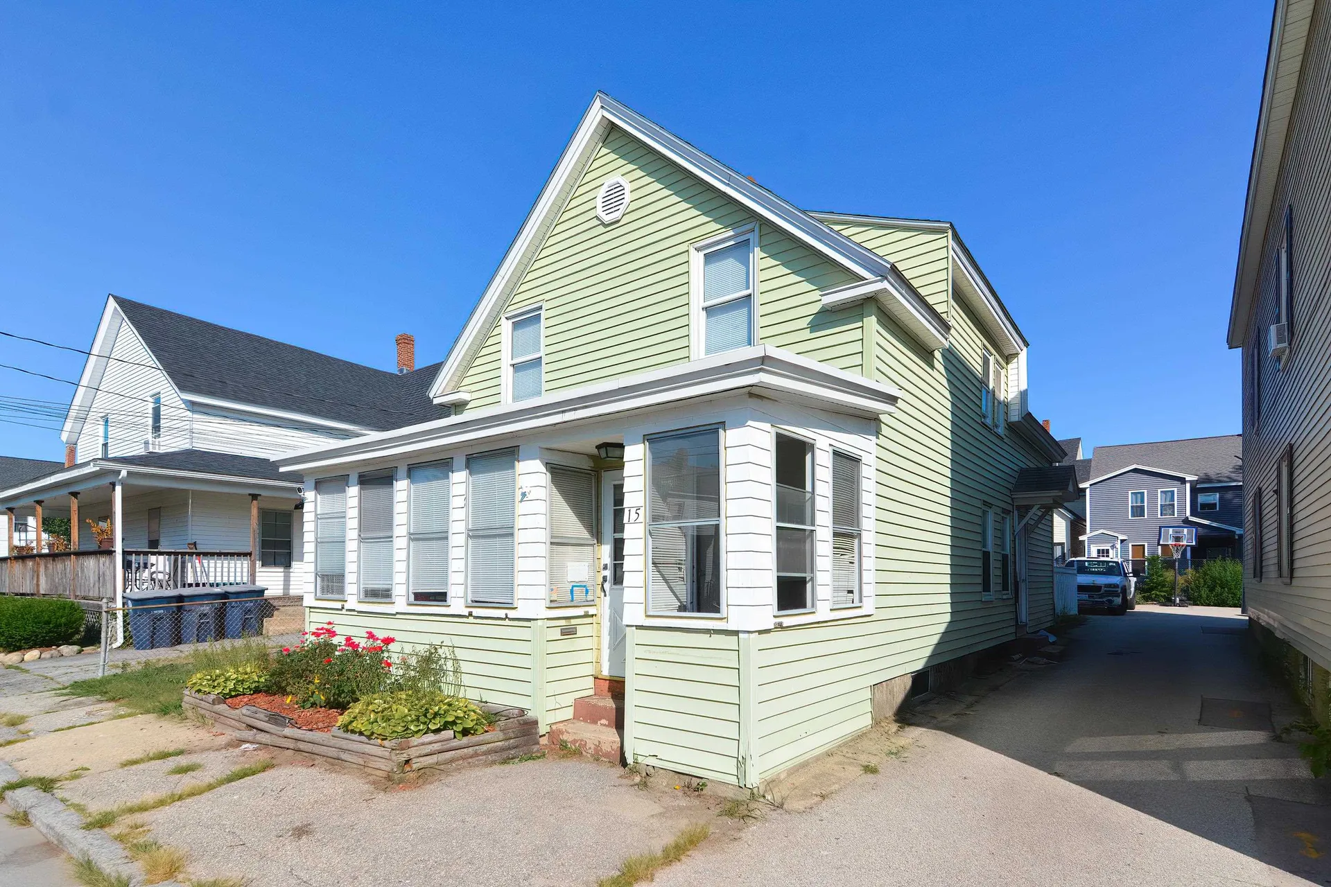 15 Gilman Street Nashua NH 03060