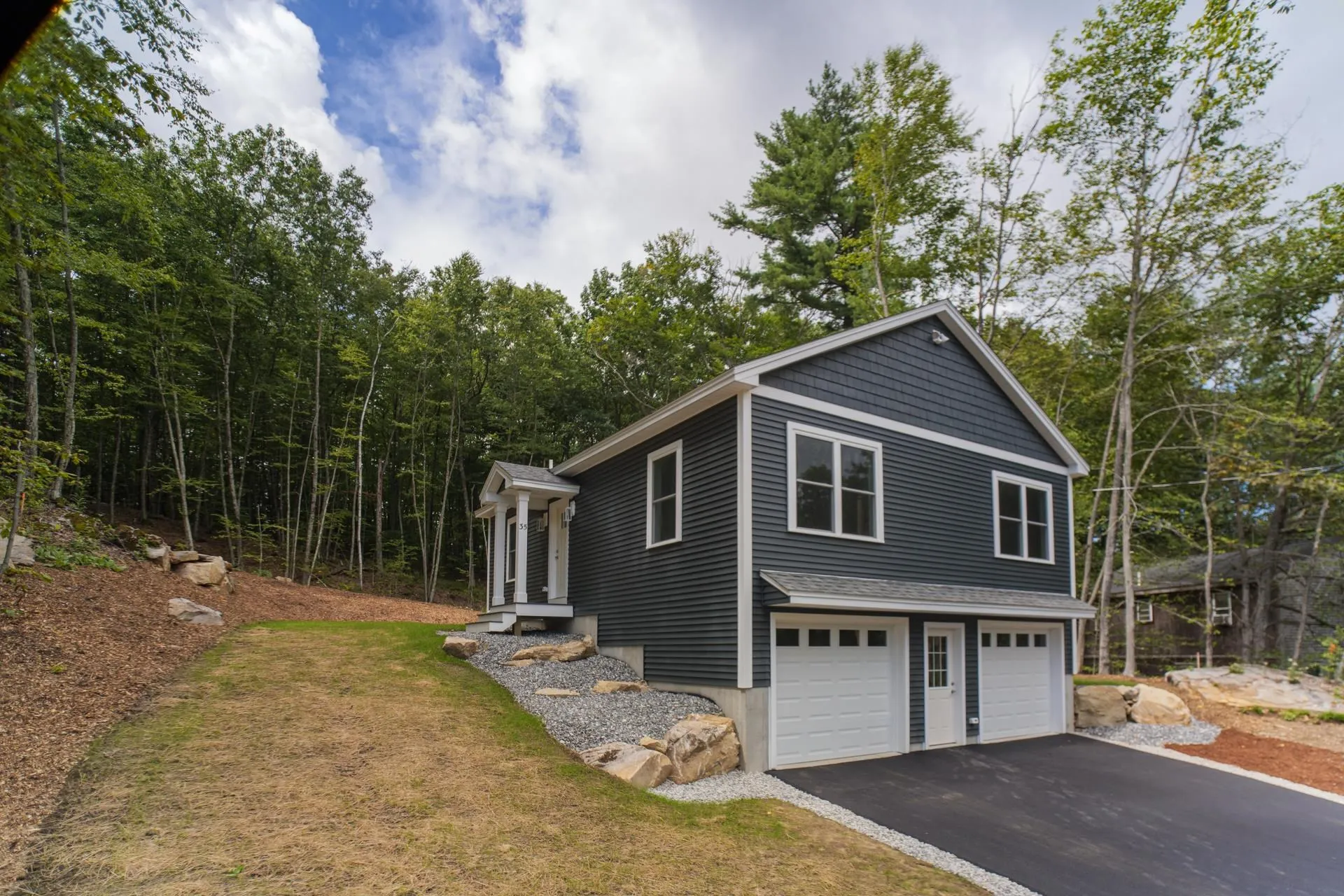 35 Holts Point Road Sandown NH 03873