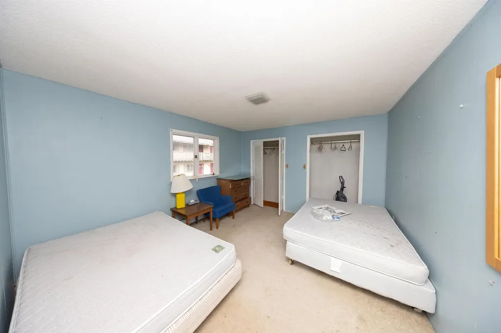 393 & 441 Magic Mountain Access Road Londonderry VT 05155