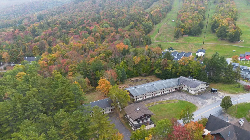 393 & 441 Magic Mountain Access Road Londonderry VT 05155