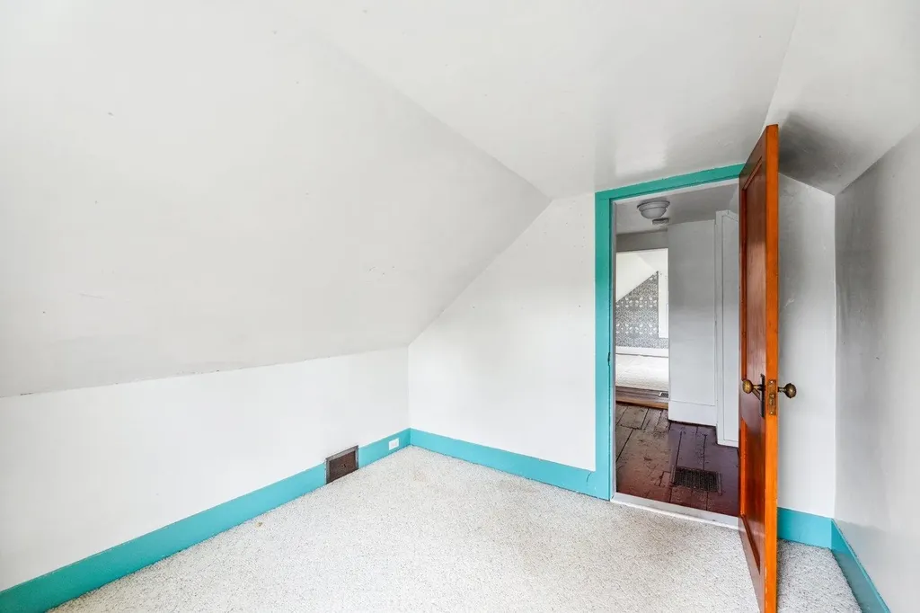 327 Union Street Peterborough NH 03458