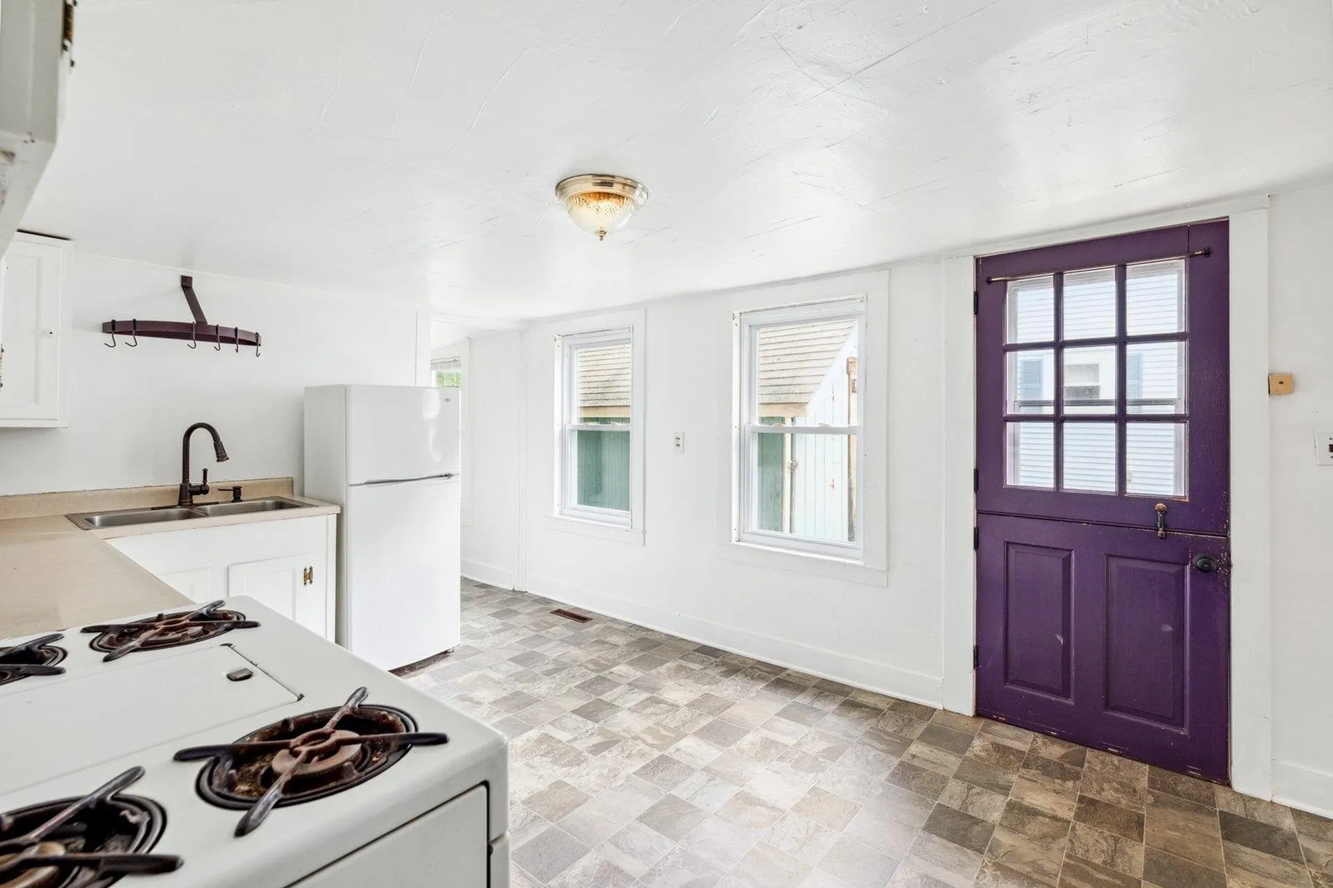 327 Union Street Peterborough NH 03458