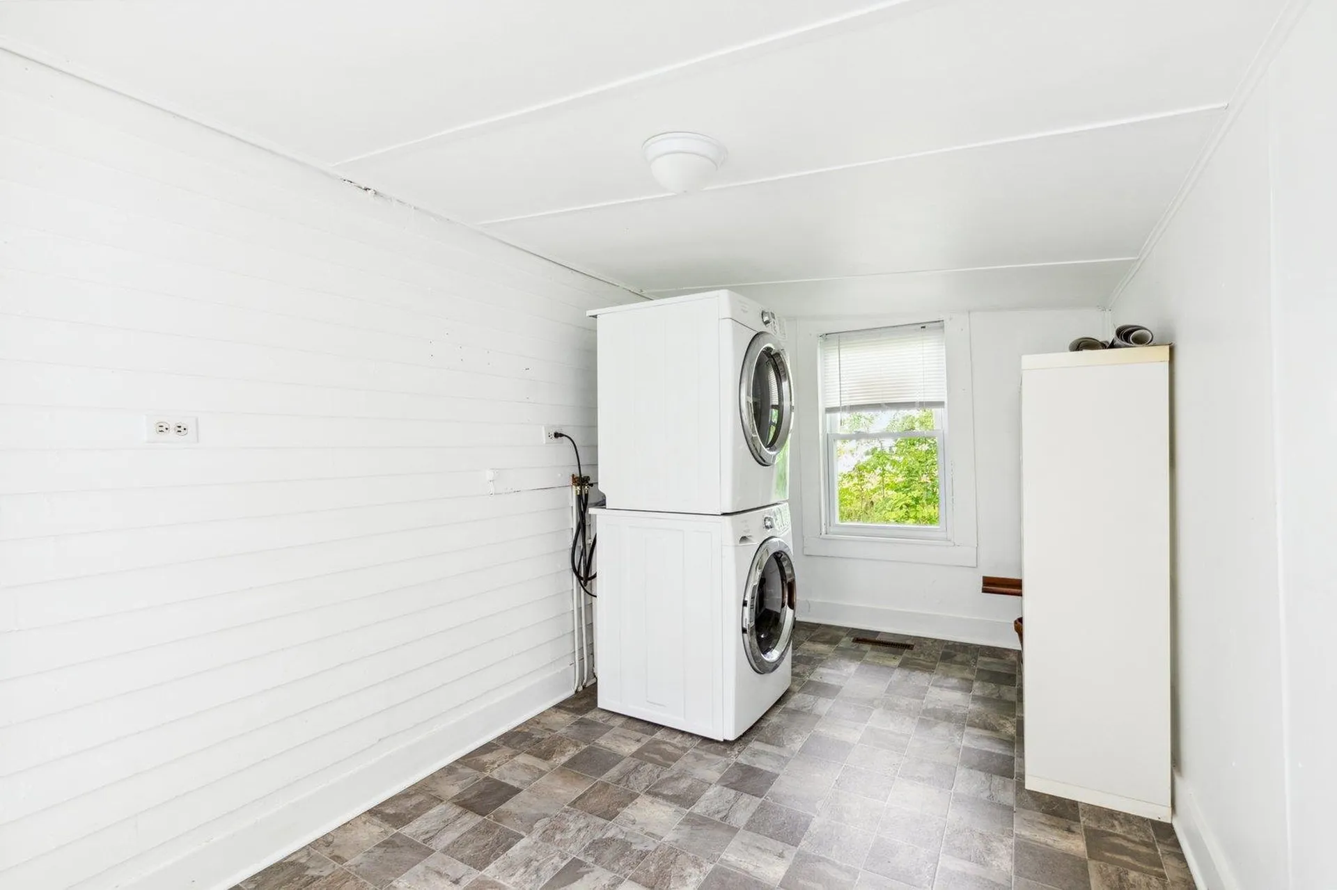 327 Union Street Peterborough NH 03458