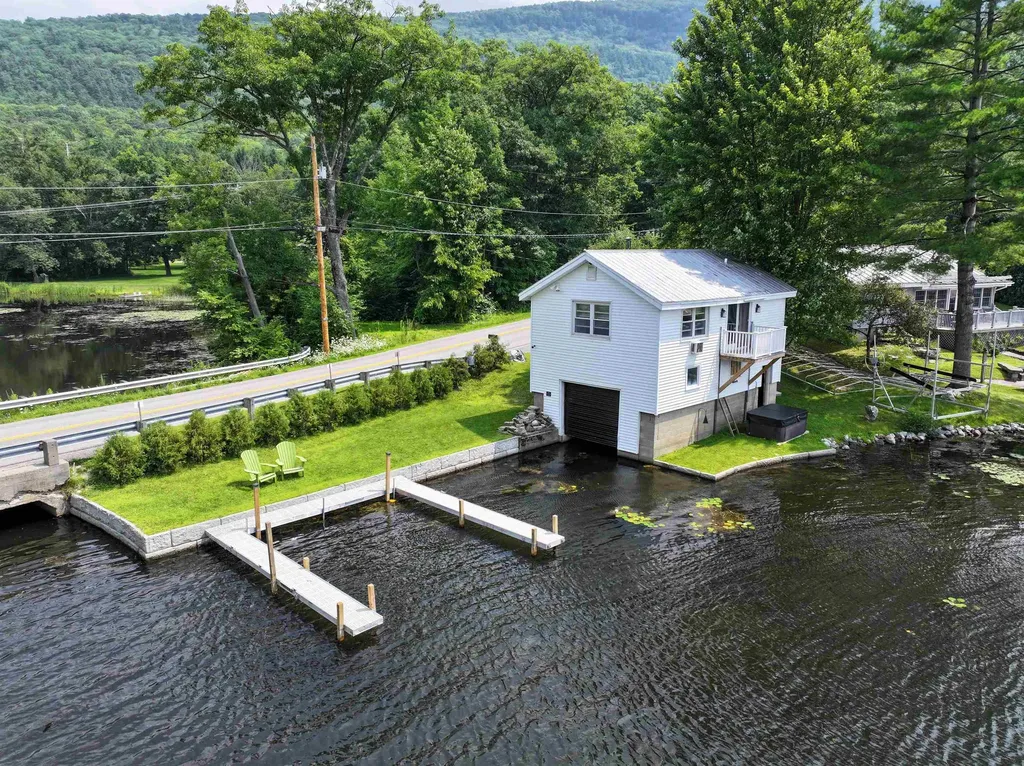 2086 & 2080 Lake Dunmore Road Salisbury VT 05769