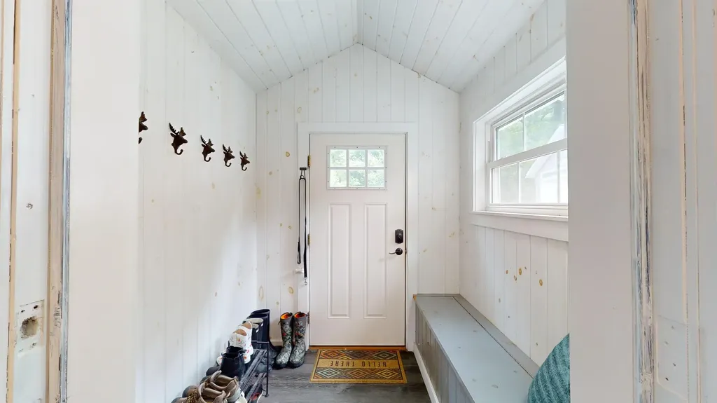 2086 & 2080 Lake Dunmore Road Salisbury VT 05769