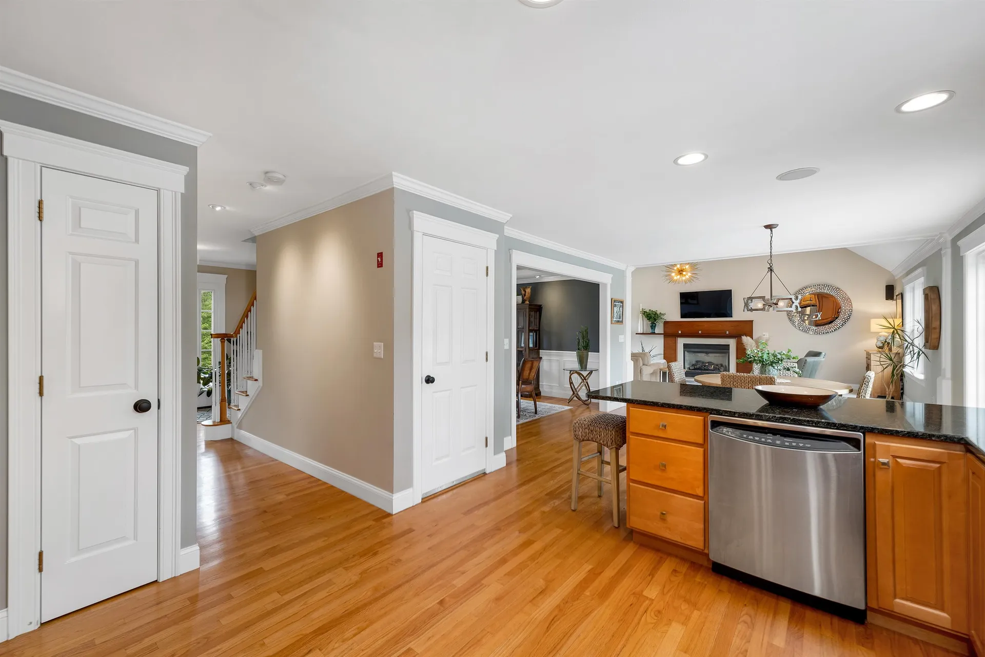15 Hunt Road Kingston NH 03848