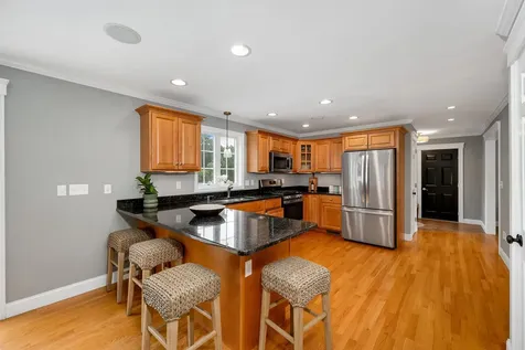 15 Hunt Road Kingston NH 03848