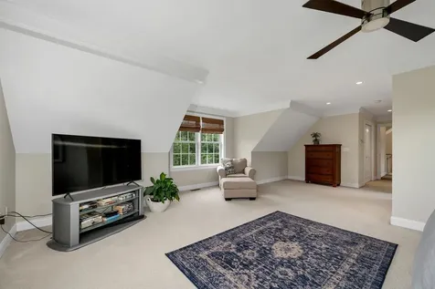 15 Hunt Road Kingston NH 03848
