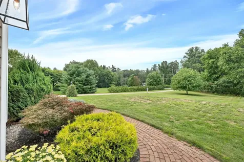 15 Hunt Road Kingston NH 03848