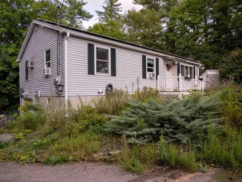 6 Anna Louise Drive Exeter NH 03833