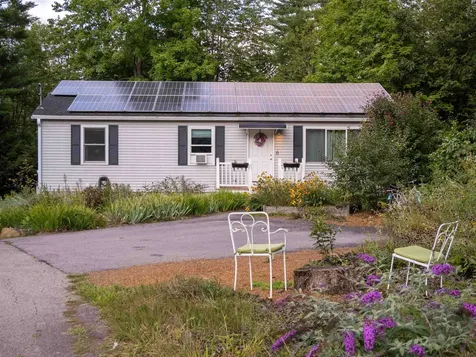 6 Anna Louise Drive Exeter NH 03833