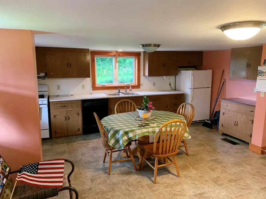 915 Route 5 Irasburg VT 05845