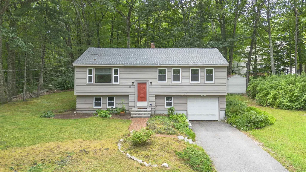 104 Summer Street Milford NH 03055
