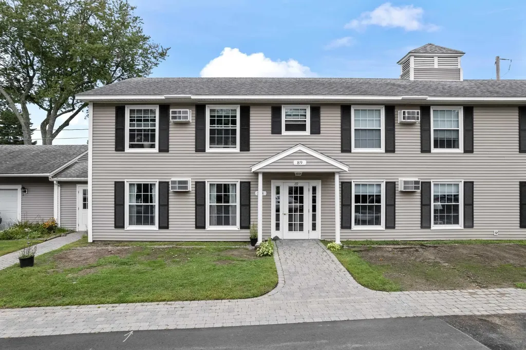 89 Winnacunnet Road Hampton NH 03842