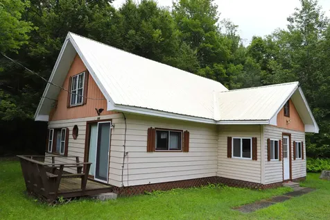 775 Peene Hill Road Westmore VT 05860