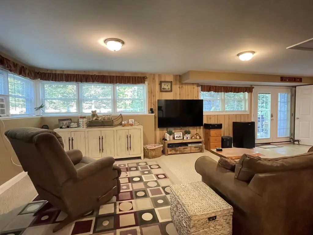 46 Cider Mill Road Canaan NH 03741
