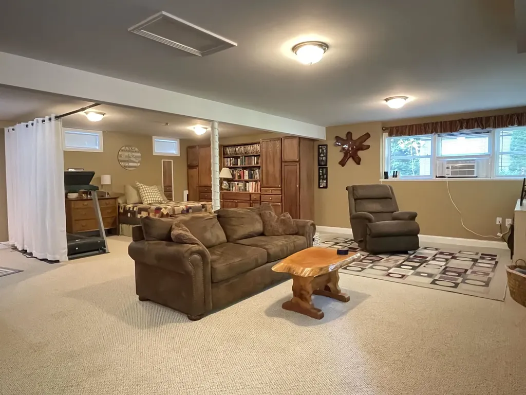 46 Cider Mill Road Canaan NH 03741
