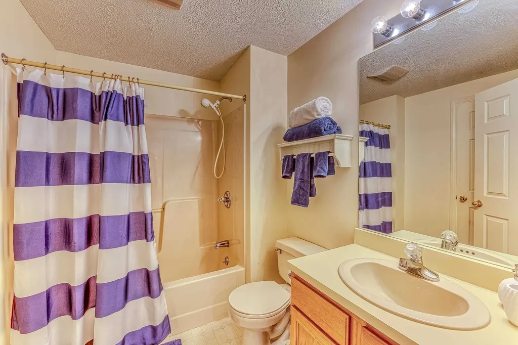 10 Hillside Circle Lincoln NH 03251