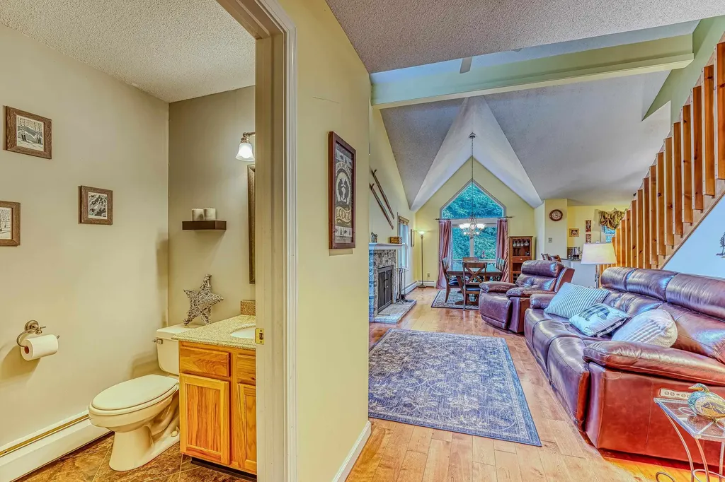 10 Hillside Circle Lincoln NH 03251