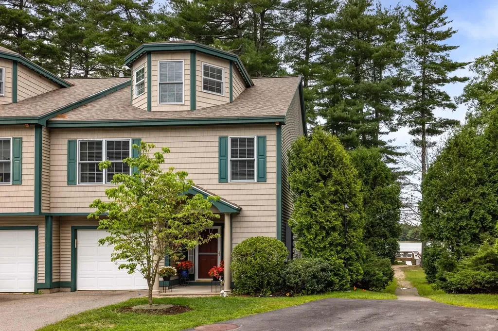 45 Clearwater Drive Dover NH 03820