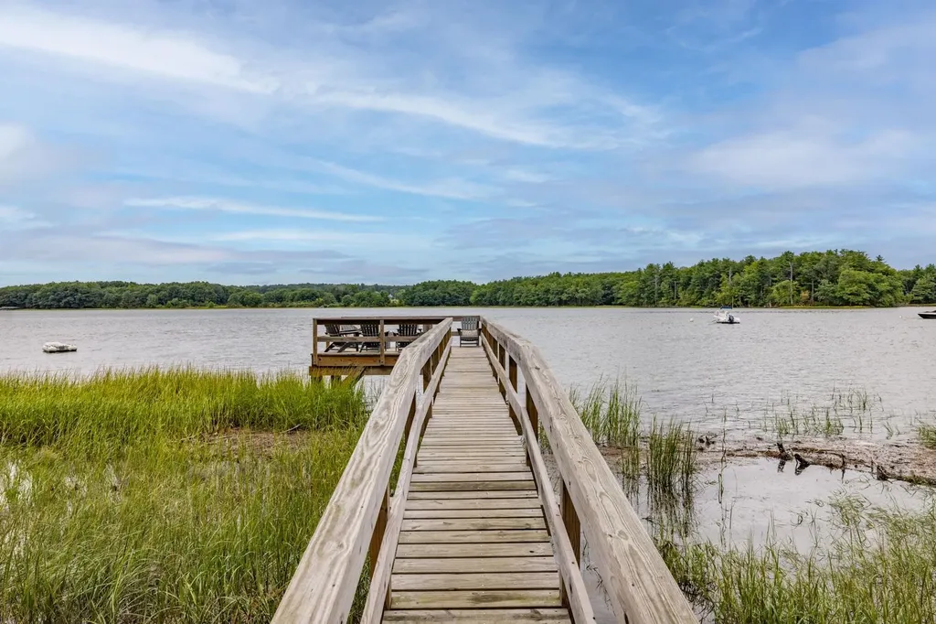 45 Clearwater Drive Dover NH 03820