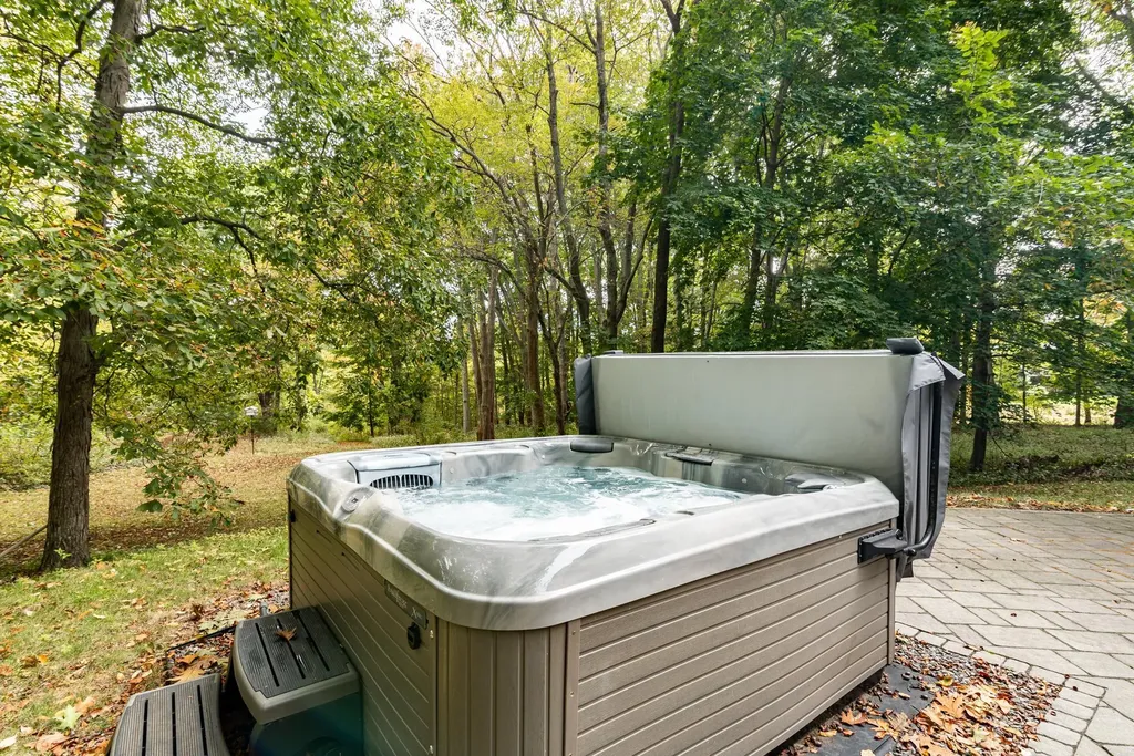 46 Kensington Road Hampton Falls NH 03844