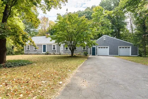 46 Kensington Road Hampton Falls NH 03844