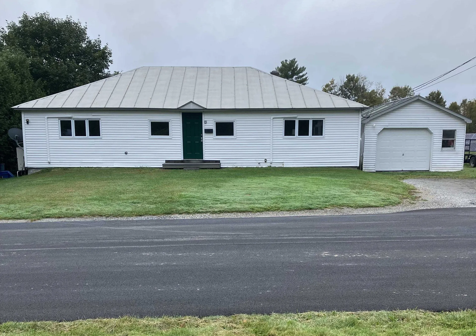 41 Hamilton Place Extension Richford VT 05476