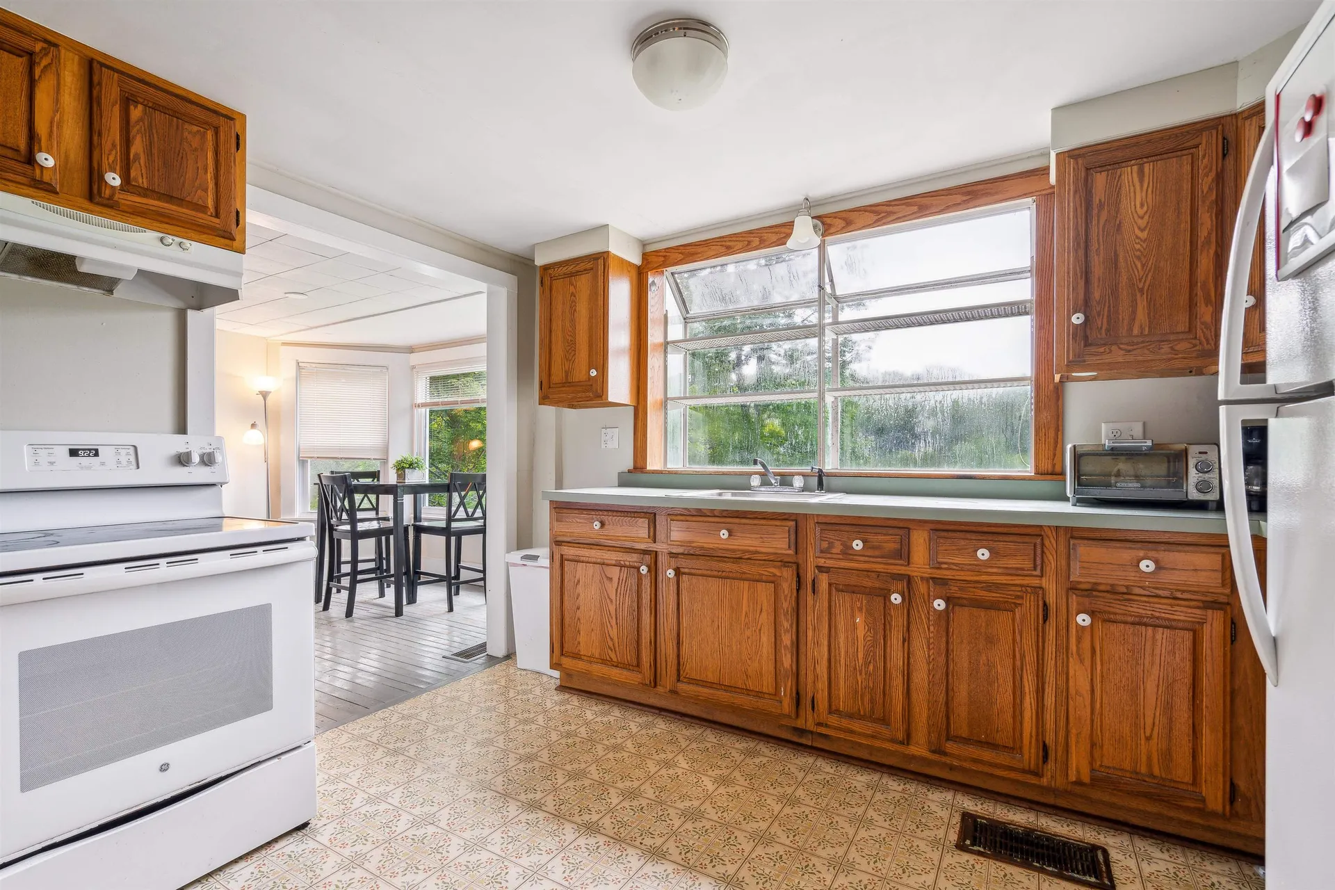 1495 Vt Route 14 Royalton VT 05068