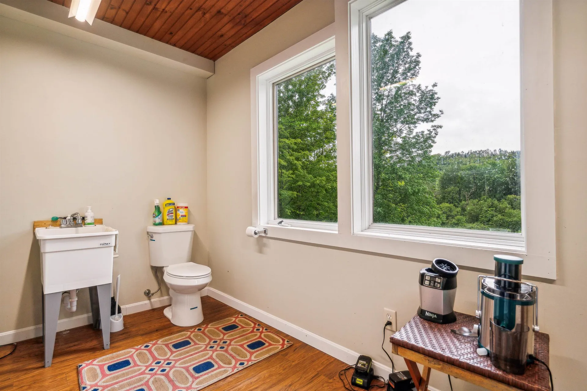 1495 Vt Route 14 Royalton VT 05068