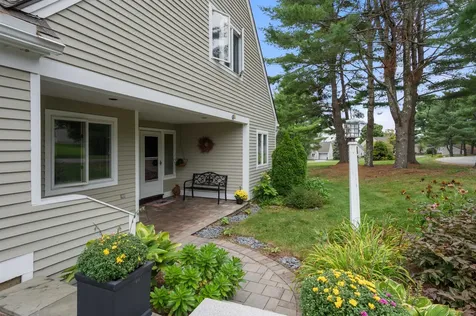 12 Clover Lane Laconia NH 03246