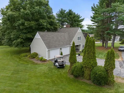 12 Clover Lane Laconia NH 03246