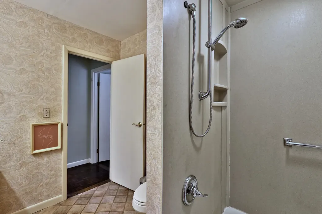 121 Jenny Pond Road Pittsfield VT 05762