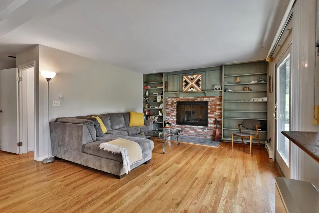 121 Jenny Pond Road Pittsfield VT 05762