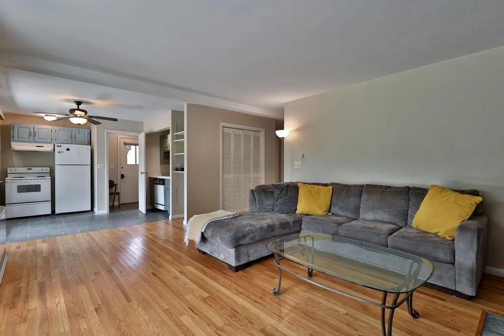 121 Jenny Pond Road Pittsfield VT 05762