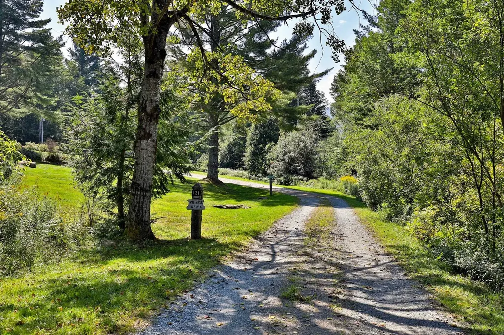 121 Jenny Pond Road Pittsfield VT 05762