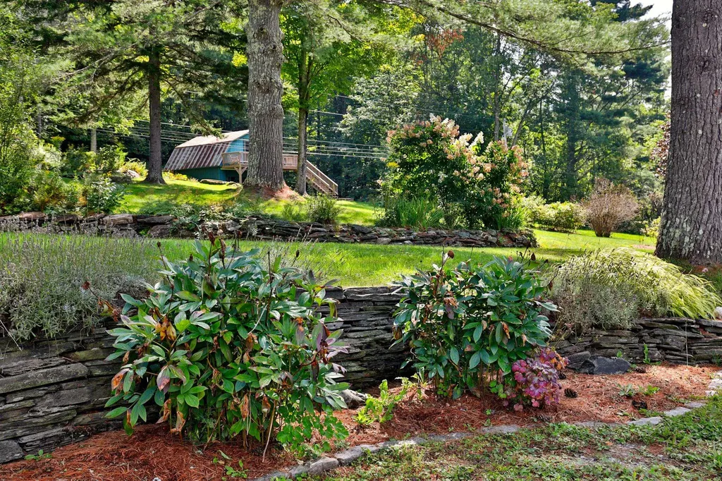 121 Jenny Pond Road Pittsfield VT 05762