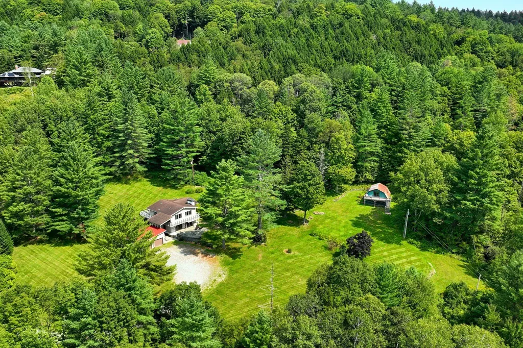 121 Jenny Pond Road Pittsfield VT 05762