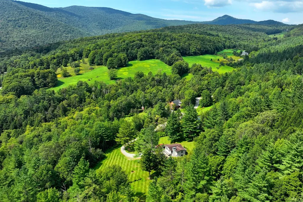 121 Jenny Pond Road Pittsfield VT 05762