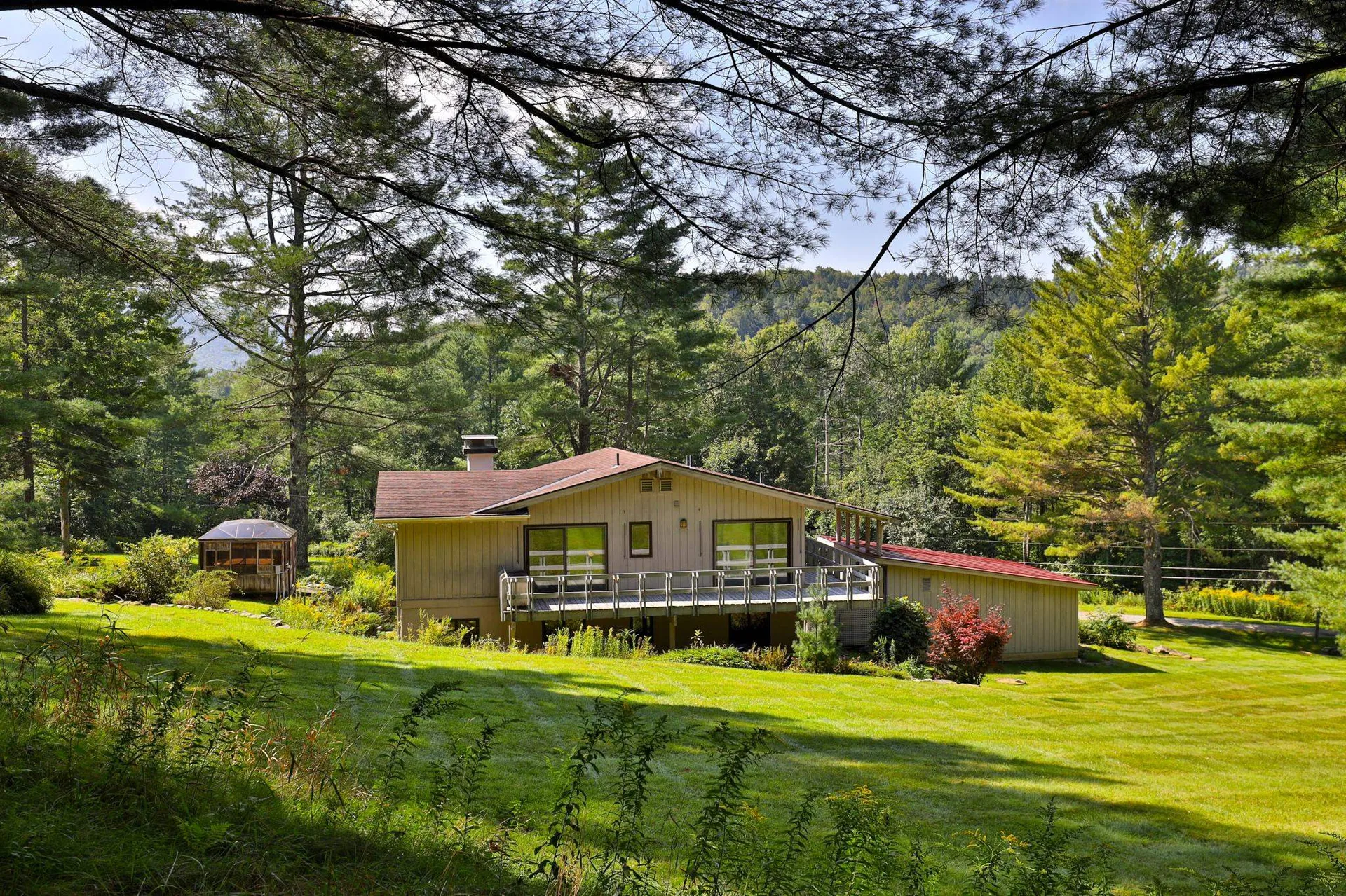 121 Jenny Pond Road Pittsfield VT 05762